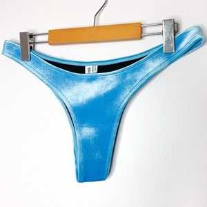Hoaka Swimwear Blue Velvet bikini Bottoms size XL